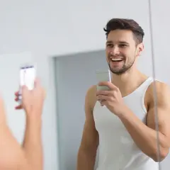 Jak zrobić ładne zdjęcie w lustrze: 10 trików, które zaskoczą każdego