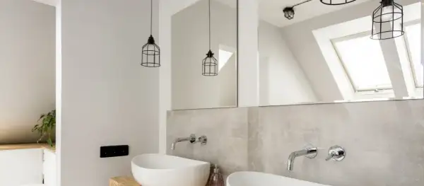 Na jakiej wysokości kabel do lustra? Uniknij kosztownych błędów!